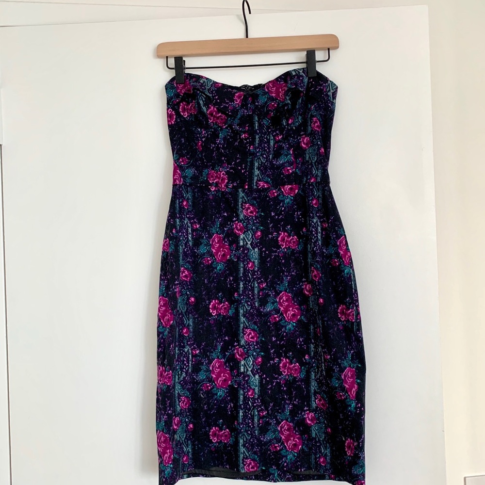 Betsy Johnson strapless dress size 4
